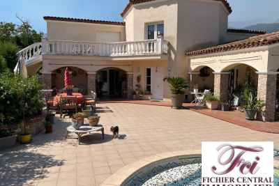 Maison à vendre à SOSPEL  - 6 pièces - 212 m² 