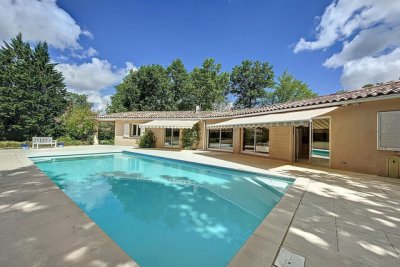 Maison à vendre à ST-SULPICE-ET-CAMEYRAC  - 8 pièces - 200 m² 