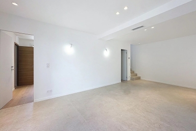 Maison à louer à CANNES Tenao Inferieur - 4 pièces - 106 m² 