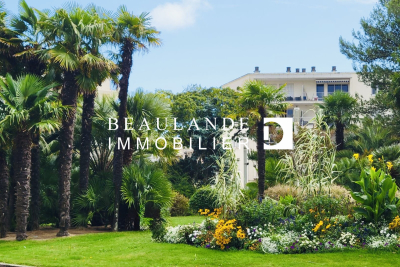 Maison à vendre à LA BAULE ESCOUBLAC  - 8 pièces - 187 m² 