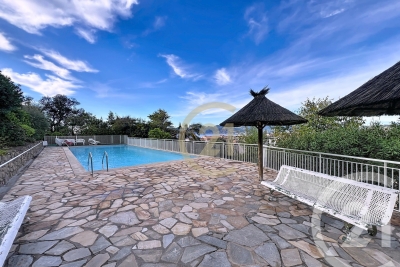 Appartement à louer à CANNES-LA-BOCCA Roubion - 2 pièces - 60 m² 