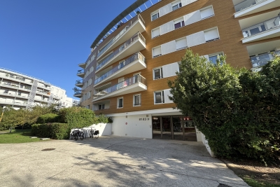 Appartement à louer à ISSY LES MOULINEAUX  - 2 pièces - 46 m² 