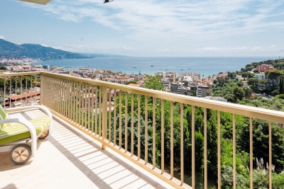 Appartement à vendre à ROQUEBRUNE-CAP-MARTIN Parc Chambrun   