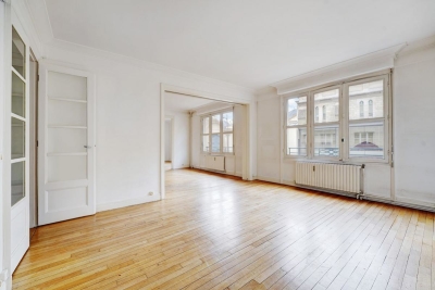 Appartement à vendre à PARIS 7EME Epinettes 11 - 4 pièces - 111 m² 