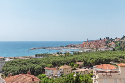 Appartement à vendre à Menton    
