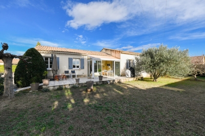 Maison à vendre à UZÈS  - 5 pièces - 199 m² 