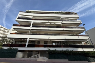 Appartement à louer à CANNES Port Vauban - 2 pièces - 45 m² 