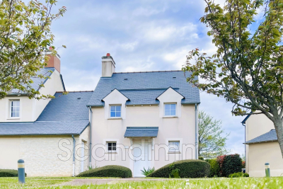 Maison à vendre à PORT EN BESSIN HUPPAIN  - 4 pièces - 73 m² 