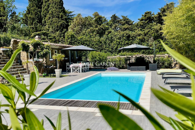 Maison à vendre à ST-TROPEZ  - 5 pièces - 138 m² 
