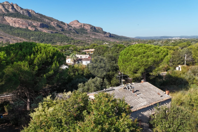 Maison à vendre à ROQUEBRUNE-SUR-ARGENS Ecarts - 5 pièces - 120 m² 