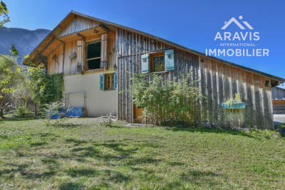 Maison &agrave; vendre &agrave; LE PETIT-BORNAND-LES-GLIERES  - 6 pi&egrave;ces - 111 m&sup2; 