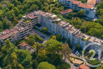 Appartement à vendre à VALLAURIS Gréolières - 1 pièces - 32 m² 