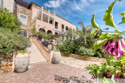 Appartement à vendre villa vue port sud