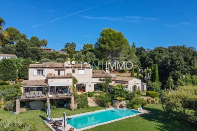 Maison à vendre à BIOT Falicon - 8 pièces - 330 m² 