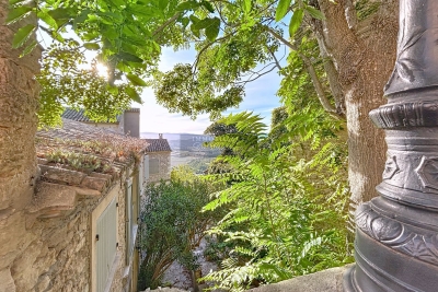 Maison à vendre à GORDES   - 56 m² 