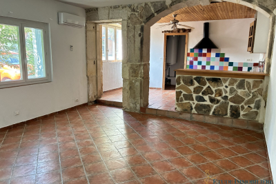 Maison à vendre à ST-SATURNIN-DE-LUCIAN Le Barrou - 4 pièces - 130 m² 