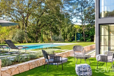 Maison &agrave; vendre &agrave; VALBONNE  - 7 pi&egrave;ces - 300 m&sup2; 