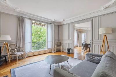 Appartement à vendre à PARIS 7EME Monnaie - 4 pièces - 117 m² 