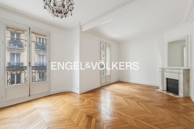 Appartement à vendre à PARIS 15EME Saint-Vincent de Paul 5 - 3 pièces - 62 m² 