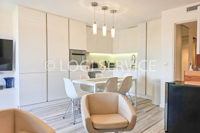 Apartment for sale in ST-TROPEZ Fayence - 2 rooms - 33 m² 