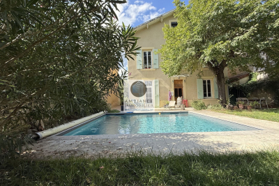 Maison à vendre à VALENCE Mours-Saint-Eusèbe - 8 pièces - 176 m² 