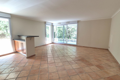 Apartment for sale in VALBONNE Garbejaire-Haut Sartoux - 3 rooms - 84 m&sup2; 