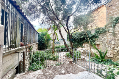 Bien &agrave; vendre &agrave; CLERMONT-L'HÉRAULT Cazouls-d'Hérault  - 360 m&sup2; 