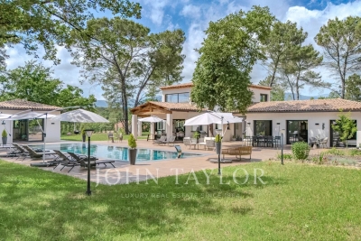 House for sale in FAYENCE Fayence - 9 rooms - 543 m² 