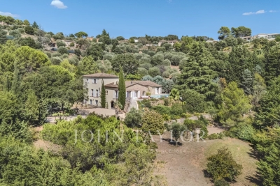 Maison &agrave; vendre &agrave; PEYMEINADE  - 9 pi&egrave;ces - 344 m&sup2; 