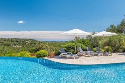 Maison &agrave; vendre &agrave; VALBONNE  - 10 pi&egrave;ces - 356 m&sup2; 