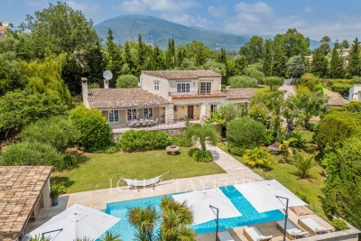 Maison &agrave; vendre &agrave; ROQUEFORT-LES-PINS  - 7 pi&egrave;ces - 427 m&sup2; 