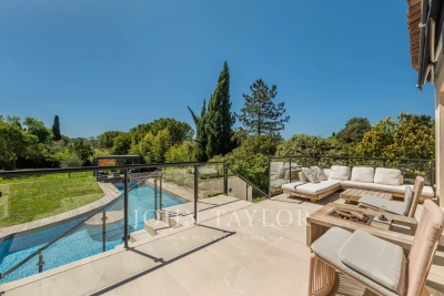 Maison &agrave; vendre &agrave; VALBONNE  - 5 pi&egrave;ces - 320 m&sup2; 