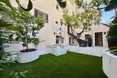 Appartement à vendre à ANTIBES  - 5 pièces - 107 m² 