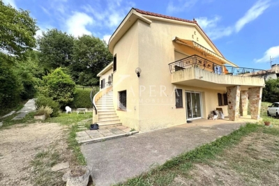 Maison à vendre à LA COLLE-SUR-LOUP  - 11 pièces - 215 m² 