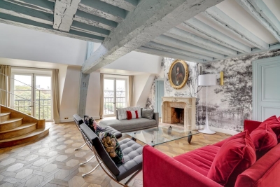 Apartment to rent in PARIS 4EME Pont de Flandre - 6 rooms - 135 m² 