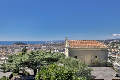 Maison &agrave; vendre &agrave; NICE  - 9 pi&egrave;ces - 217 m&sup2; 