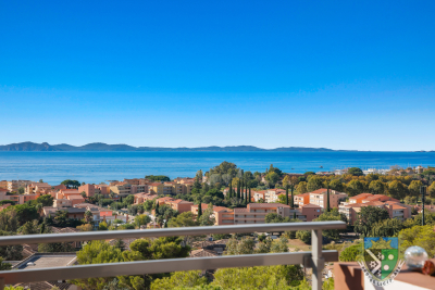 Apartment for sale in LA LONDE-LES-MAURES Fayence - 3 rooms - 75 m² 