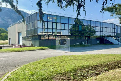 Commerce &agrave; louer &agrave; GUILHERAND GRANGES   - 200 m&sup2; 