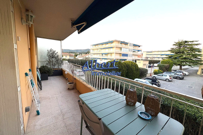 Appartement &agrave; vendre &agrave; SIX-FOURS-LES-PLAGES  - 2 pi&egrave;ces - 48 m&sup2; 