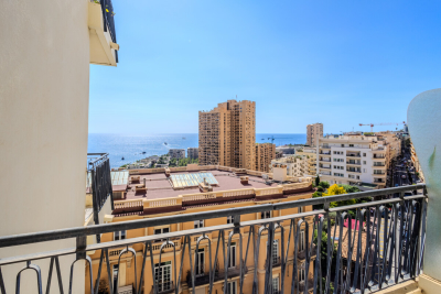 Appartement à vendre à MONACO  - 2 pièces - 86 m² 