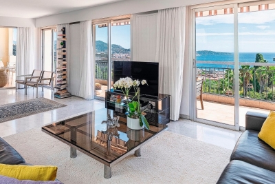 Appartement à vendre à NICE  - 4 pièces - 155 m² 