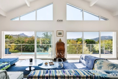 Maison à vendre à URRUGNE  - 8 pièces  