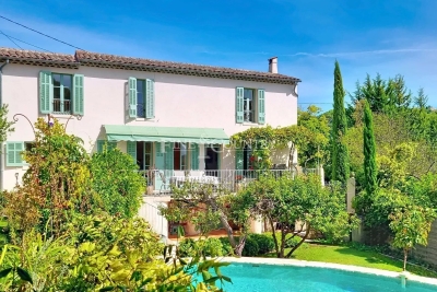 Maison à vendre à CALLIAN  - 5 pièces - 130 m² 