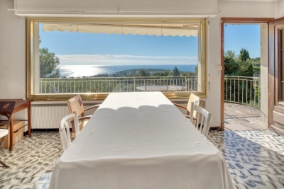Maison à vendre plain pied et vue mer alpes maritimes 