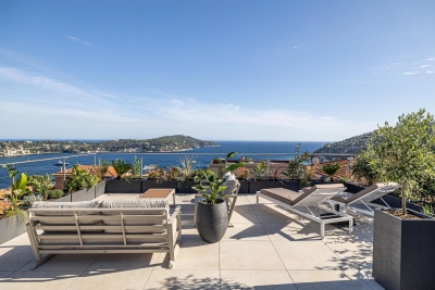 Appartement à vendre à VILLEFRANCHE-SUR-MER  - 4 pièces - 99 m² 