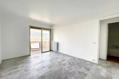 Appartement à vendre à CANNES Comte de Falicon - 2 pièces - 42 m² 