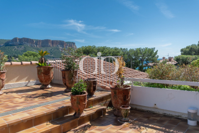 Appartement &agrave; vendre &agrave; CASSIS  - 7 pi&egrave;ces - 144 m&sup2; 