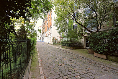 Appartement à vendre à PARIS 14EME Ecole Militaire 3 - 1 pièces - 28 m² 
