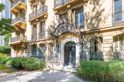 Apartment for sale in NICE  - 5 rooms - 136 m² 