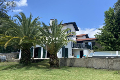Maison à vendre à BIARRITZ Est - 7 pièces - 254 m² 